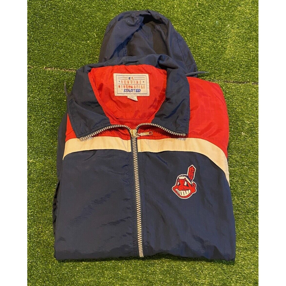 Vintage Cleveland Indians jacket mens XL blue red chief wahoo starter 1990s RK