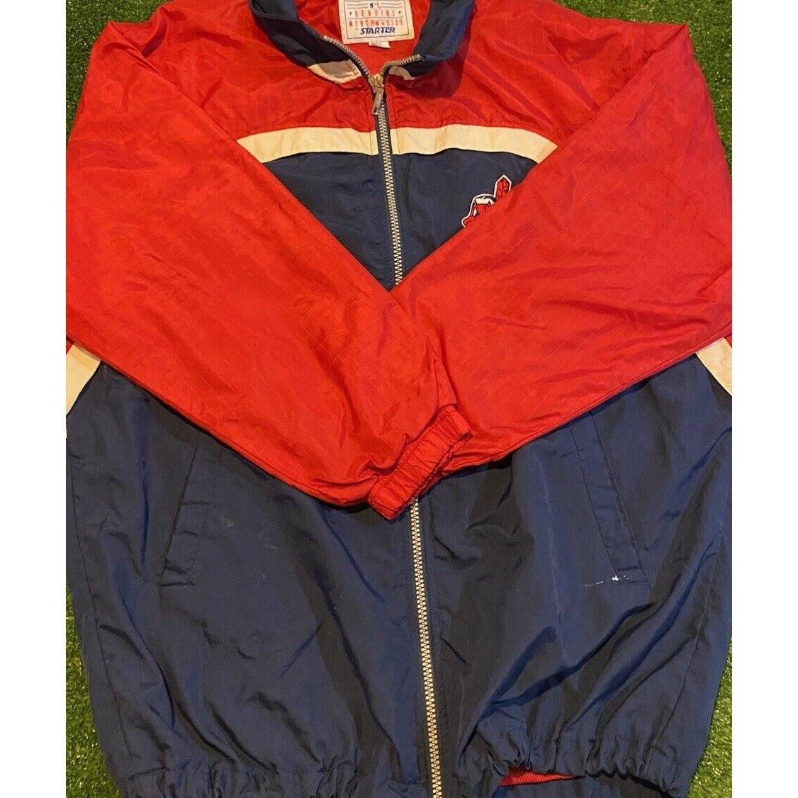 Vintage Cleveland Indians jacket mens XL blue red chief wahoo starter 1990s RK