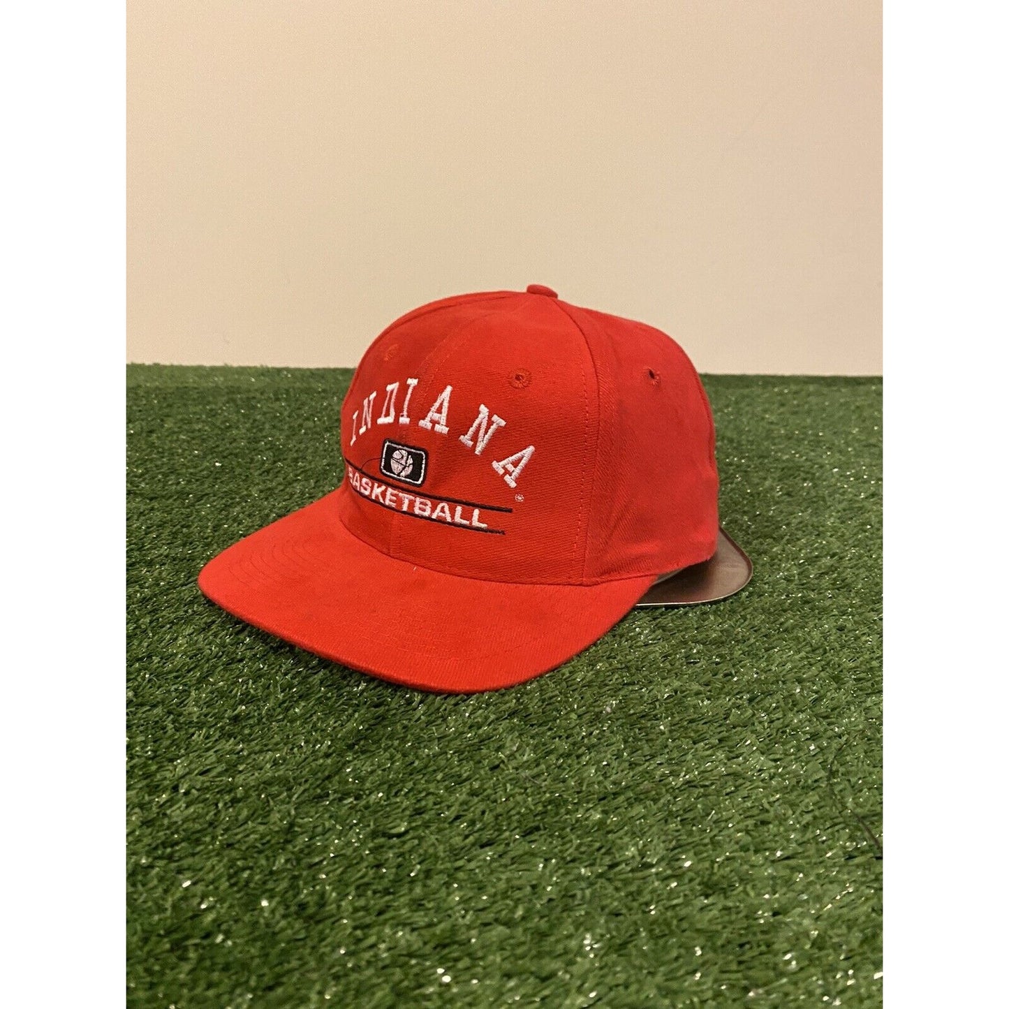Vintage Logo 7 Indiana Hoosiers basketball strapback hat red NWT