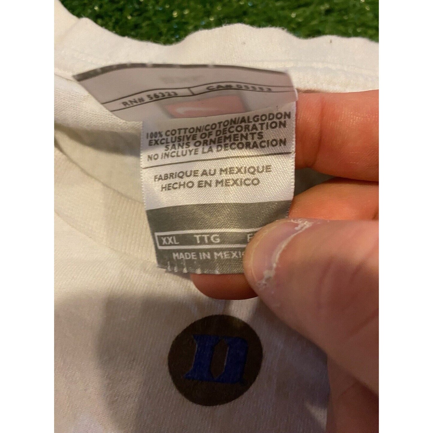 Vintage Duke Basketball shirt extra large Nike center swoosh white Y2K mens
