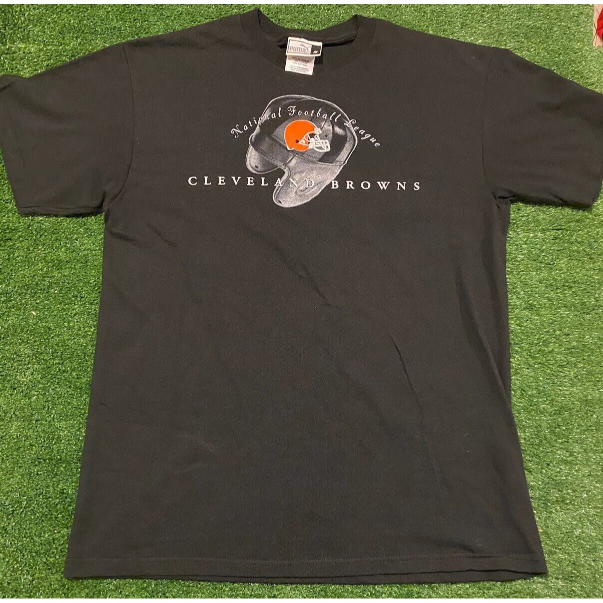 Vintage Y2K Puma Cleveland Browns Football NFL T-shirt retro large black