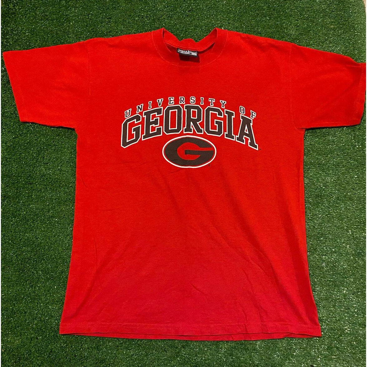 Vintage Steve and Barry's University of Georgia Bulldogs arch t-shirt red medium