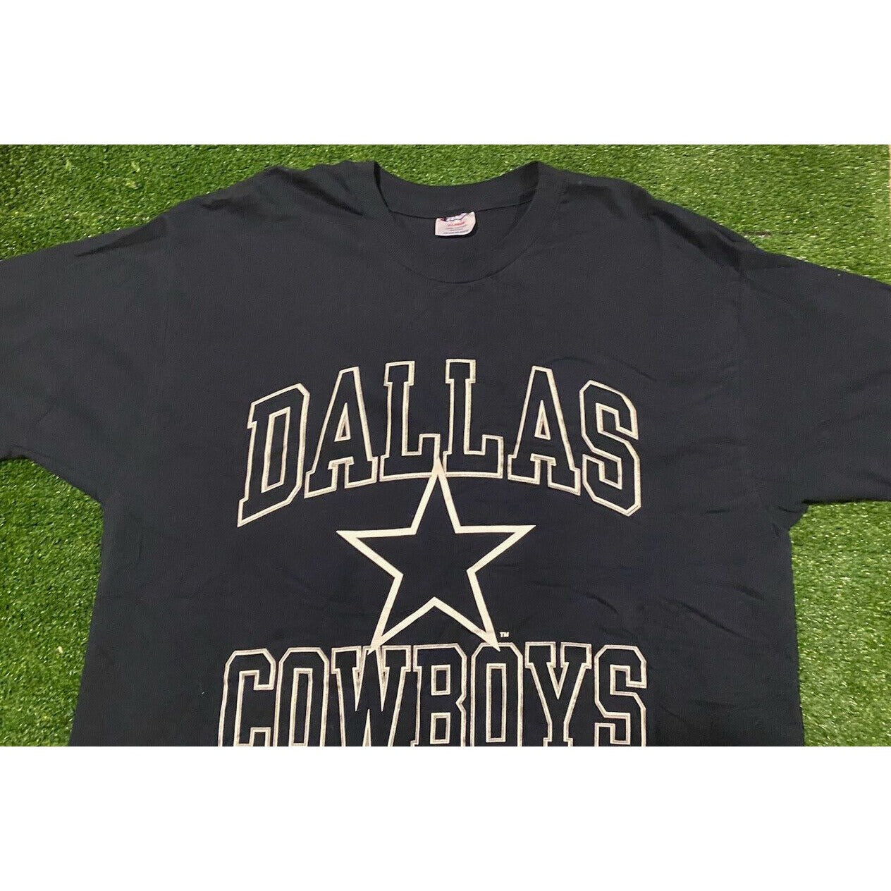 Vintage 1990s Champion Dallas Cowboys arch helmet football t-shirt XL retro NFL
