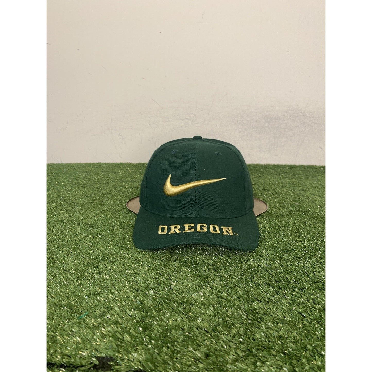 Oregon Ducks hat cap snap back green nike vintage wool football 1990s mens