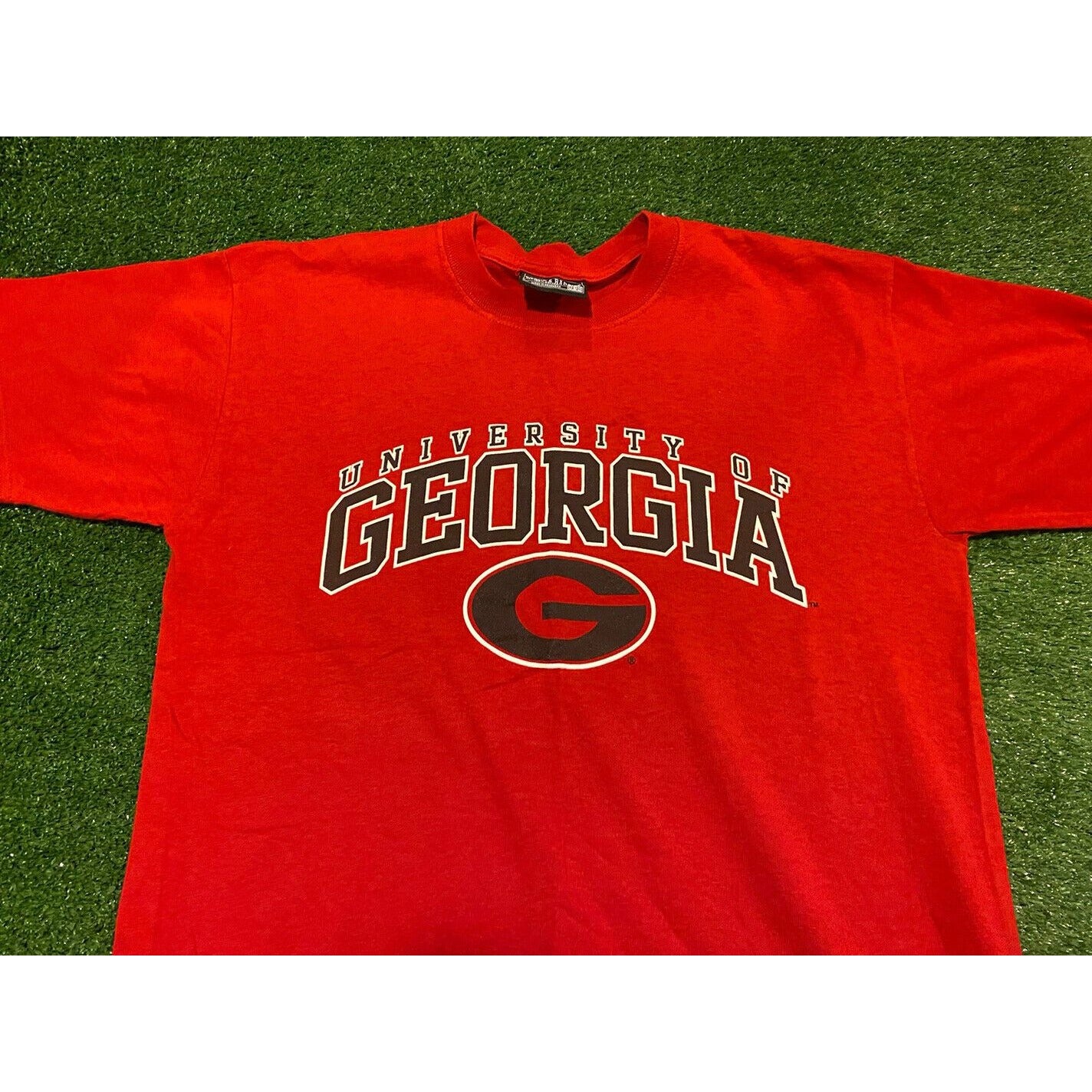 Vintage Steve and Barry's University of Georgia Bulldogs arch t-shirt red medium