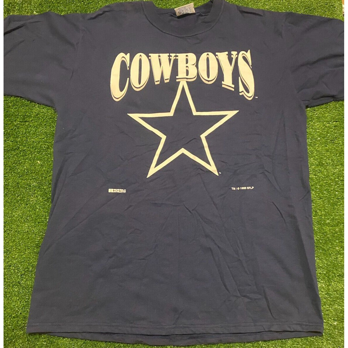 Vintage 1990s Russell Athletic Dallas Cowboys arch shadow t-shirt NFL XL 2XL