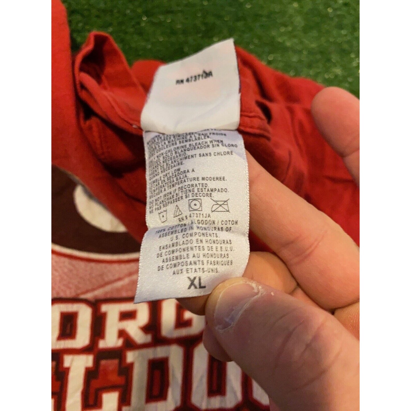 Vintage Georgia Bulldogs tshirt extra large football adult red 2002 mens UGA