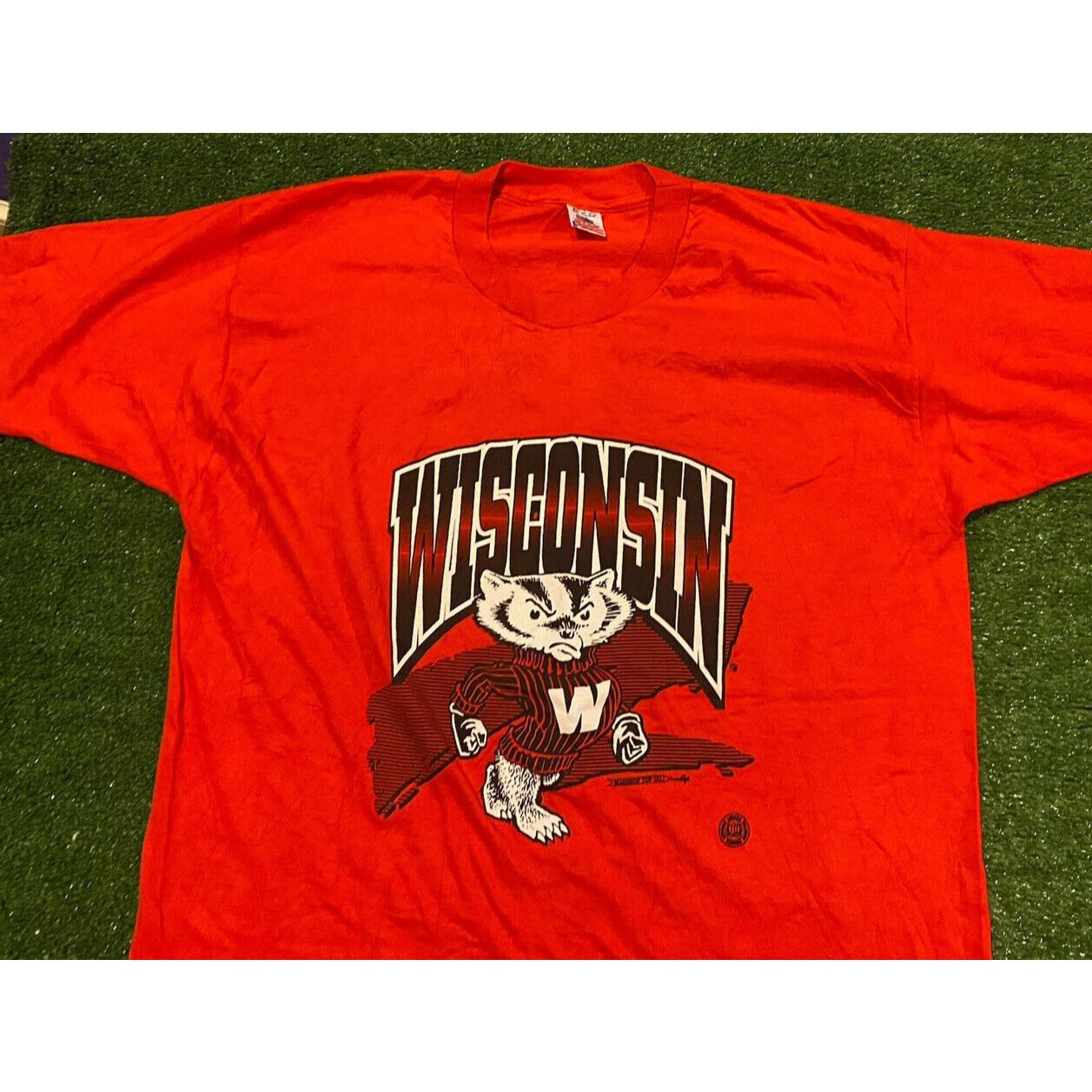 Vintage Madison Top Co. Wisconsin Badgers arch bucky t-shirt XL red 90s
