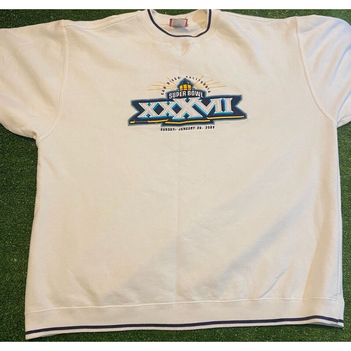 Vintage Super Bowl sweatshirt mens extra large white XXXVII 27 football NFL 3