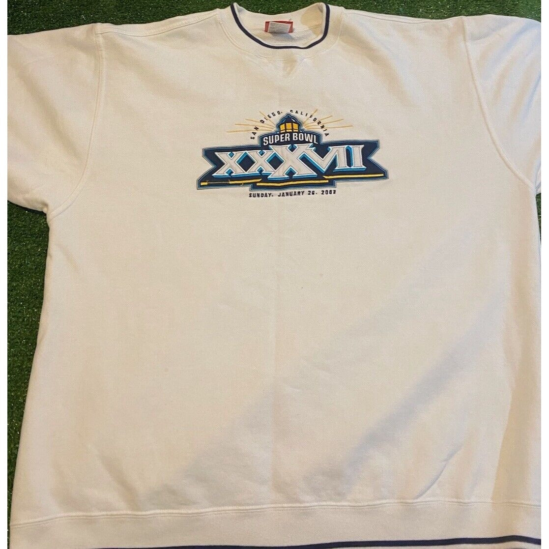 Vintage Super Bowl sweatshirt mens extra large white XXXVII 27 football NFL 3