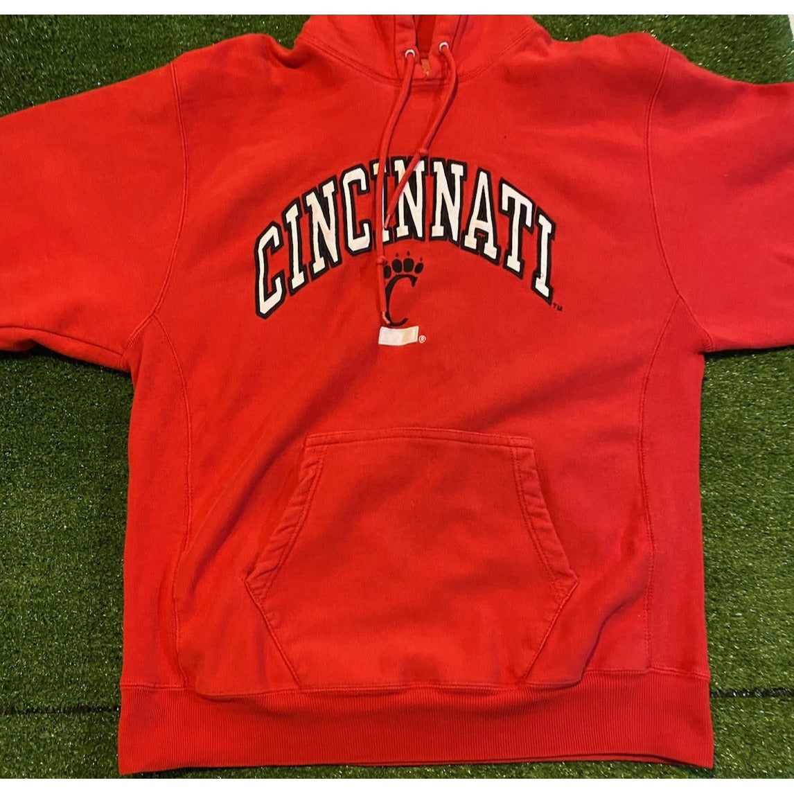 Cincinnati Bearcats hoodie mens extra large red black vintage Y2K basketball W