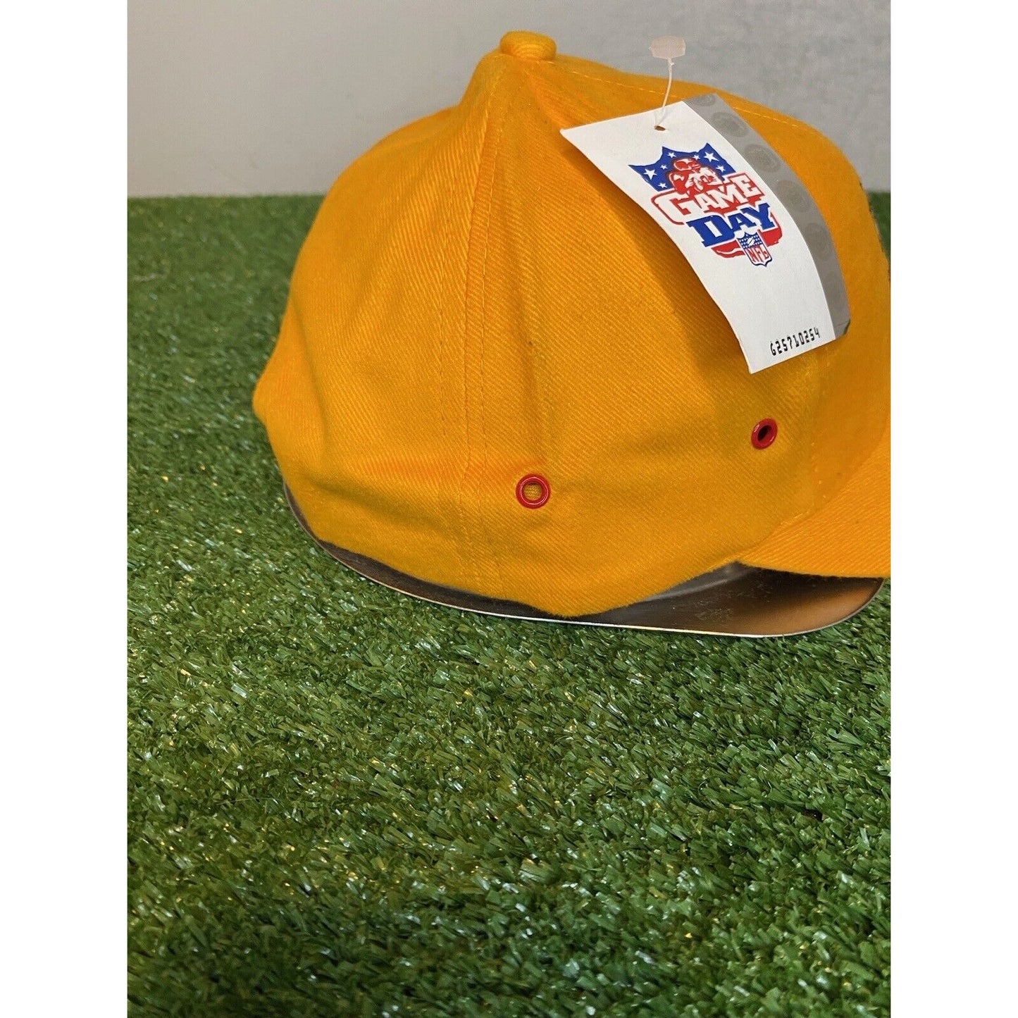 Vintage Kansas City Chiefs Hat Cap Snap Back New 90s logo 7 Mens Adult Yellow