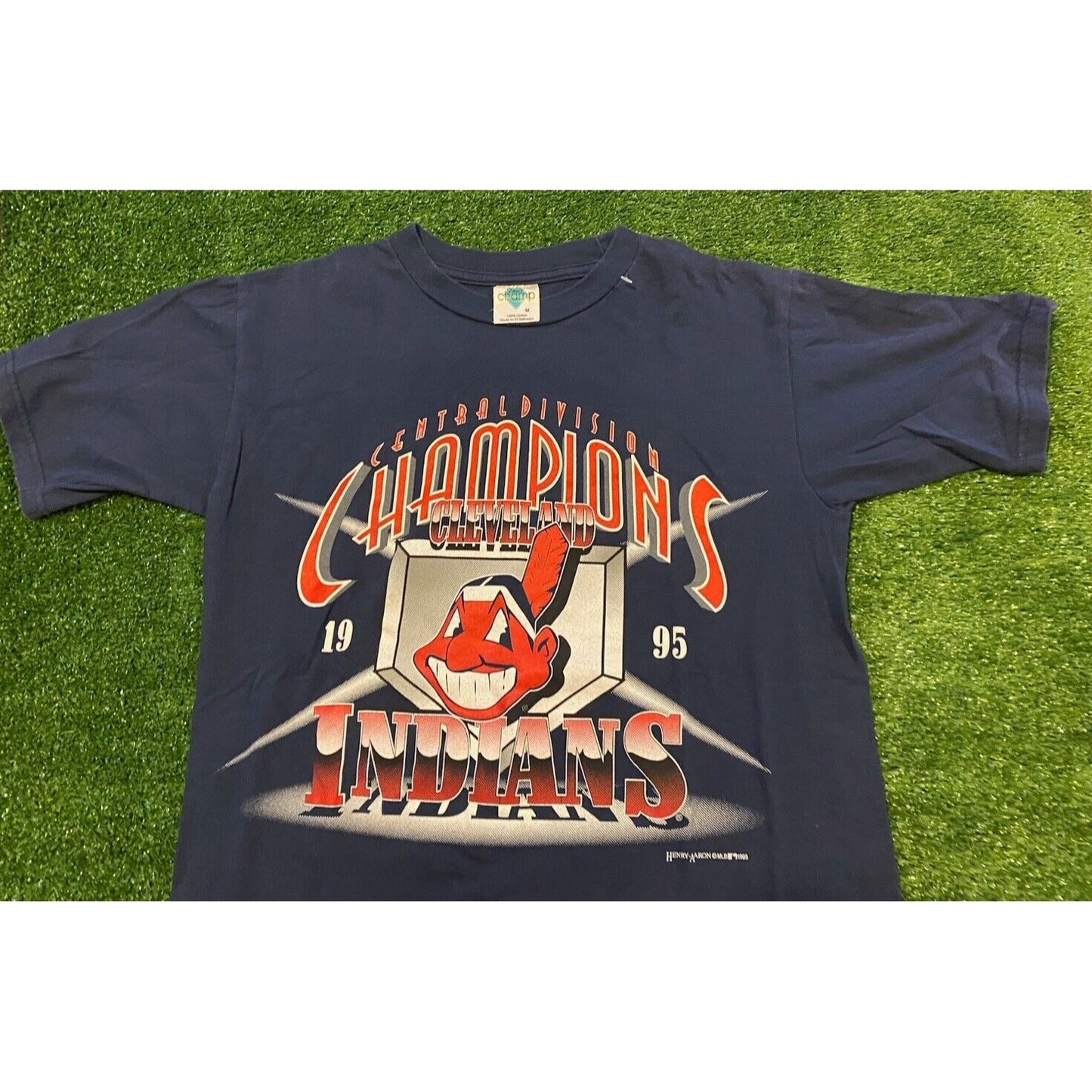 Vintage Cleveland Indians tshirt medium blue adult 90s mens Chief wahoo baseball