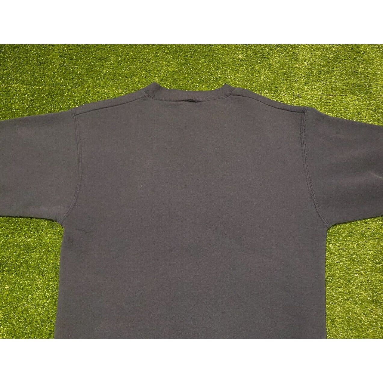 Vintage Salem Sportswear New England Patriots logo crewneck sweatshirt small 90s