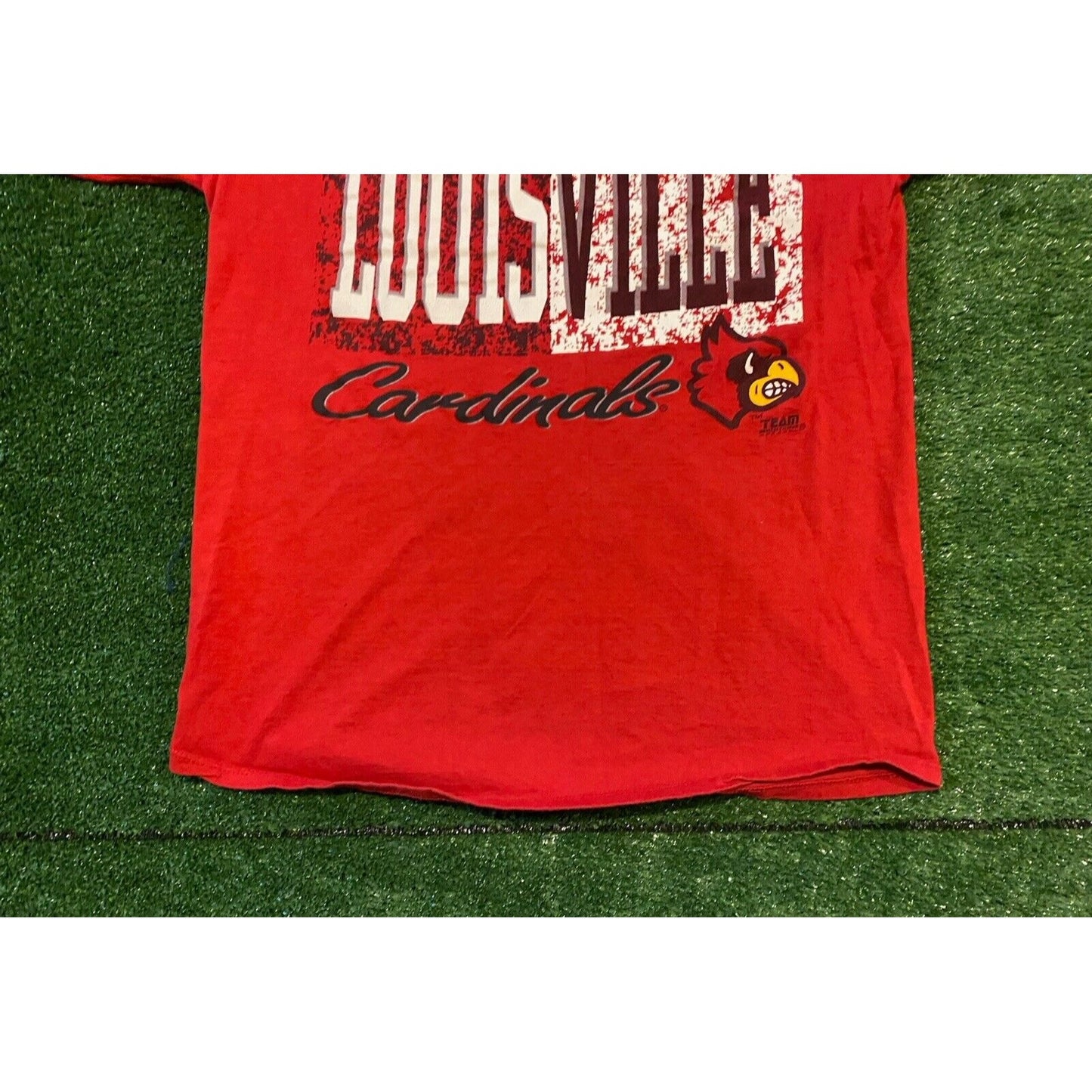Vintage Louisville Cardinals tshirt large red adult 90s retro splash basketball
