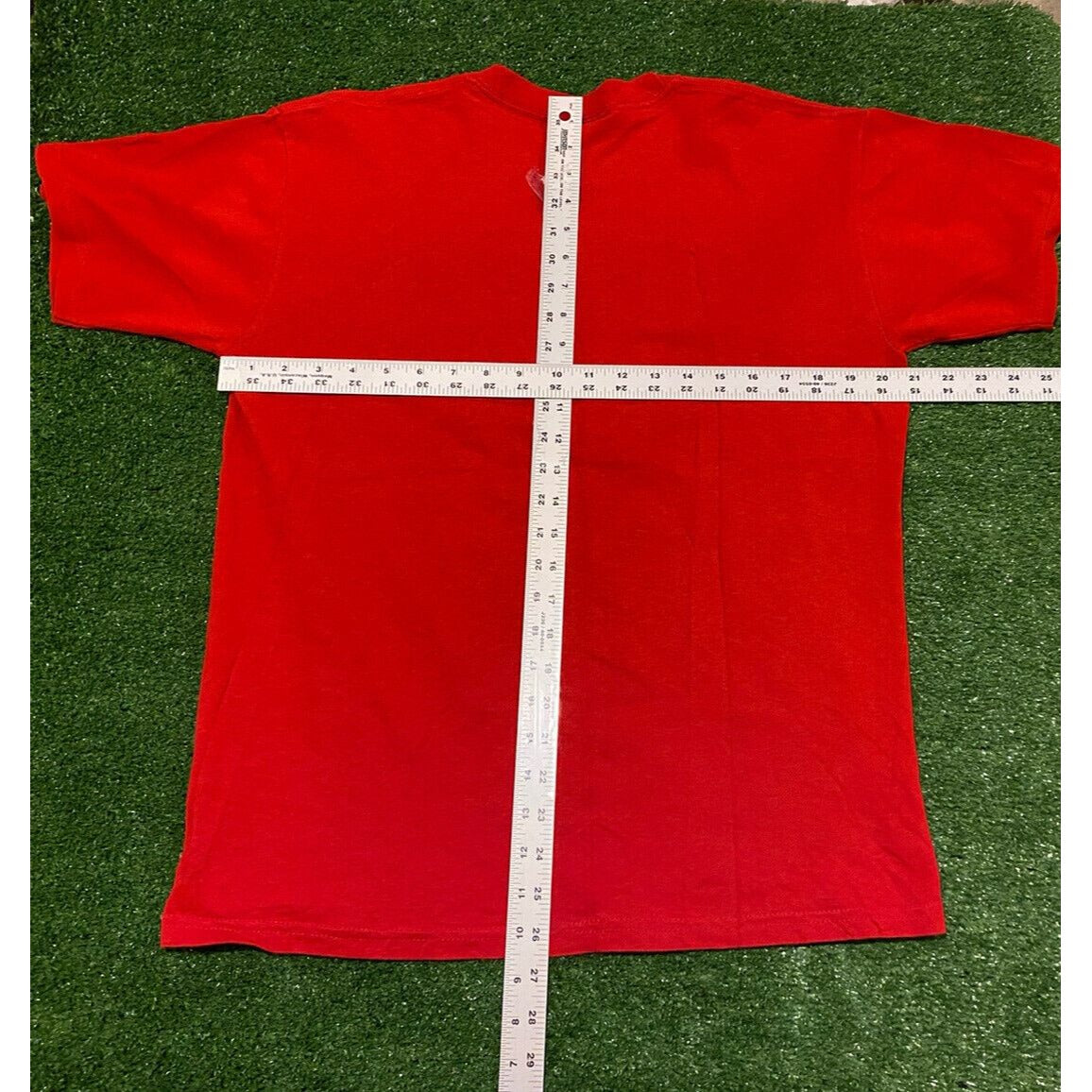 Vintage Steve and Barry's University of Georgia Bulldogs arch t-shirt red medium