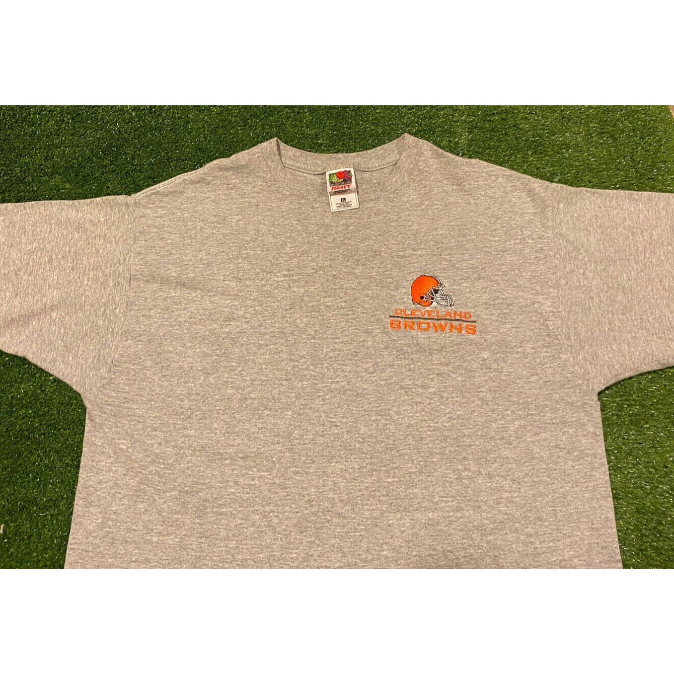 Vintage 1990s NFL Fruit of The Loom Cleveland Browns t-shirt large gray