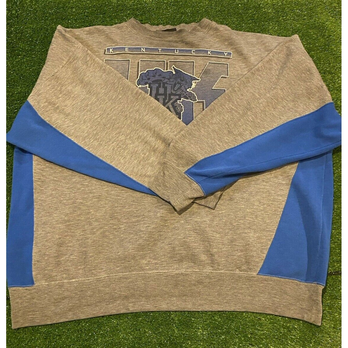 Vintage Kentucky Wildcats crewneck XL sweatshirt gray mens adult oversize