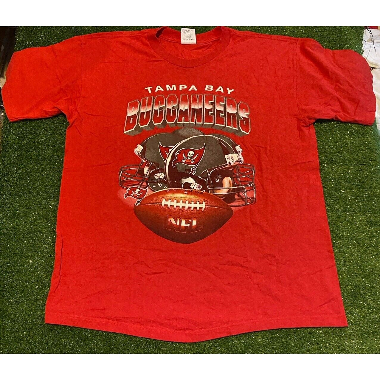 Vintage Tampa Bay Buccaneers shirt mens extra large red Y2K football nfl 42