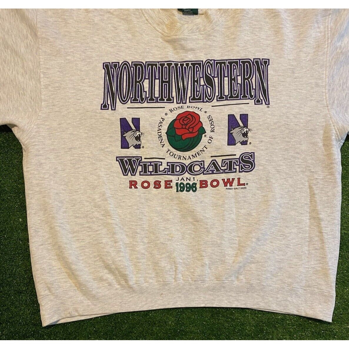 Vintage Northwestern Wildcats sweatshirt mens XL gray football rose bowl 90s 42