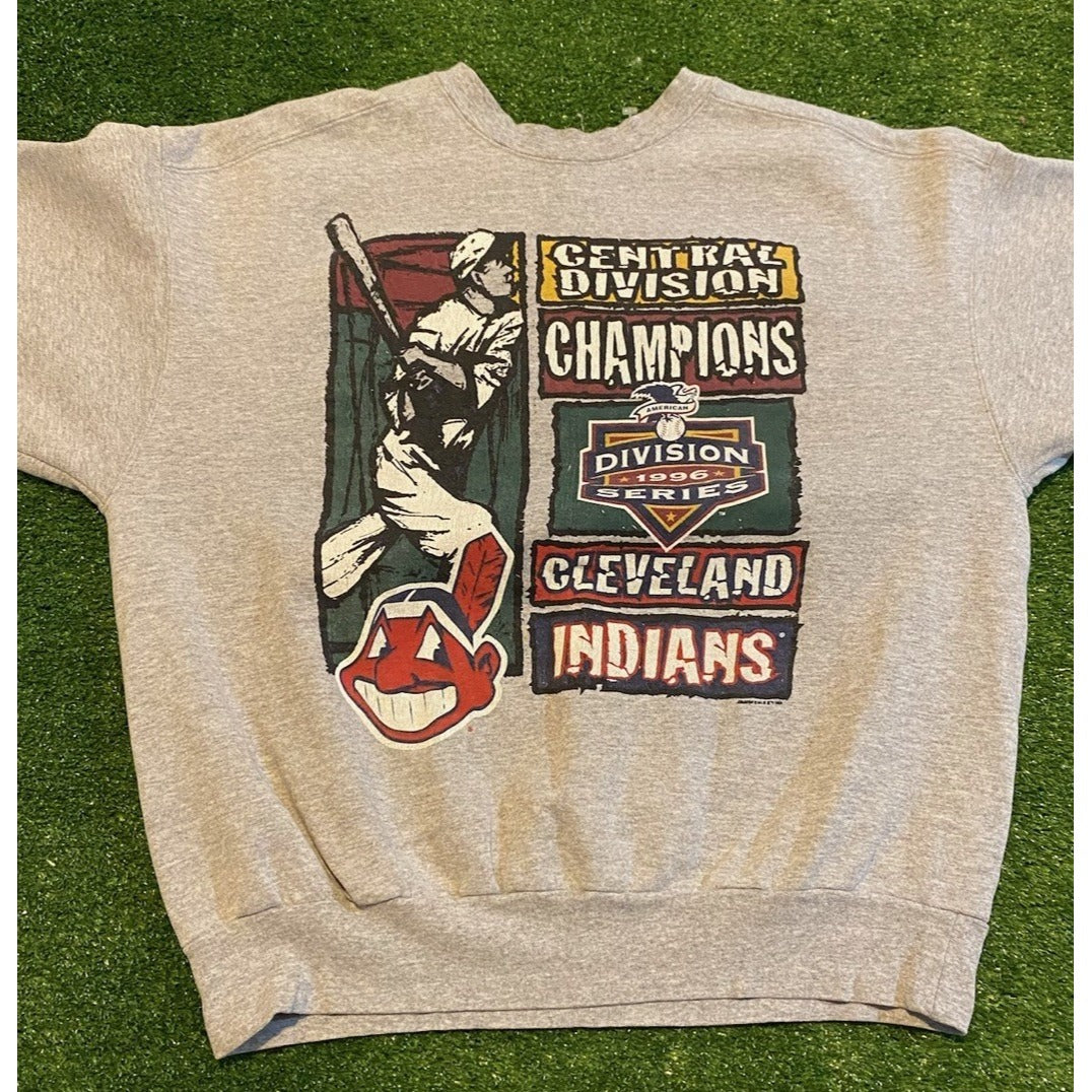 Vintage Cleveland Indians sweatshirt mens medium gray chief wahoo starter 90s 38