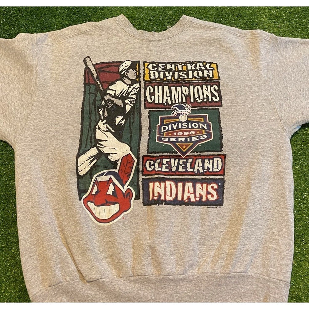 Vintage Cleveland Indians sweatshirt mens medium gray chief wahoo starter 90s 38