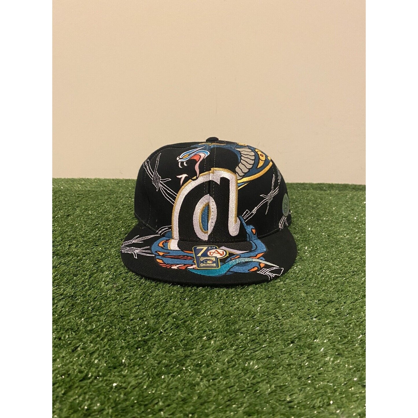 Vintage American Needle Atlanta Braves all over print fitted hat 7 3/4 wool NWT