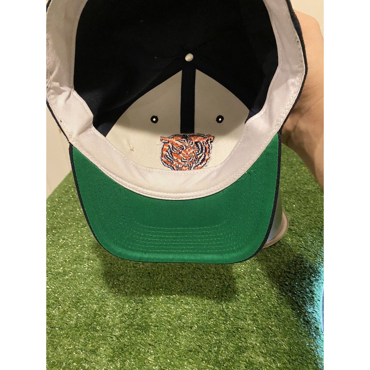 Vintage Sports Specialties Chicago Bears logo fitted hat blue NFL 7 1/8
