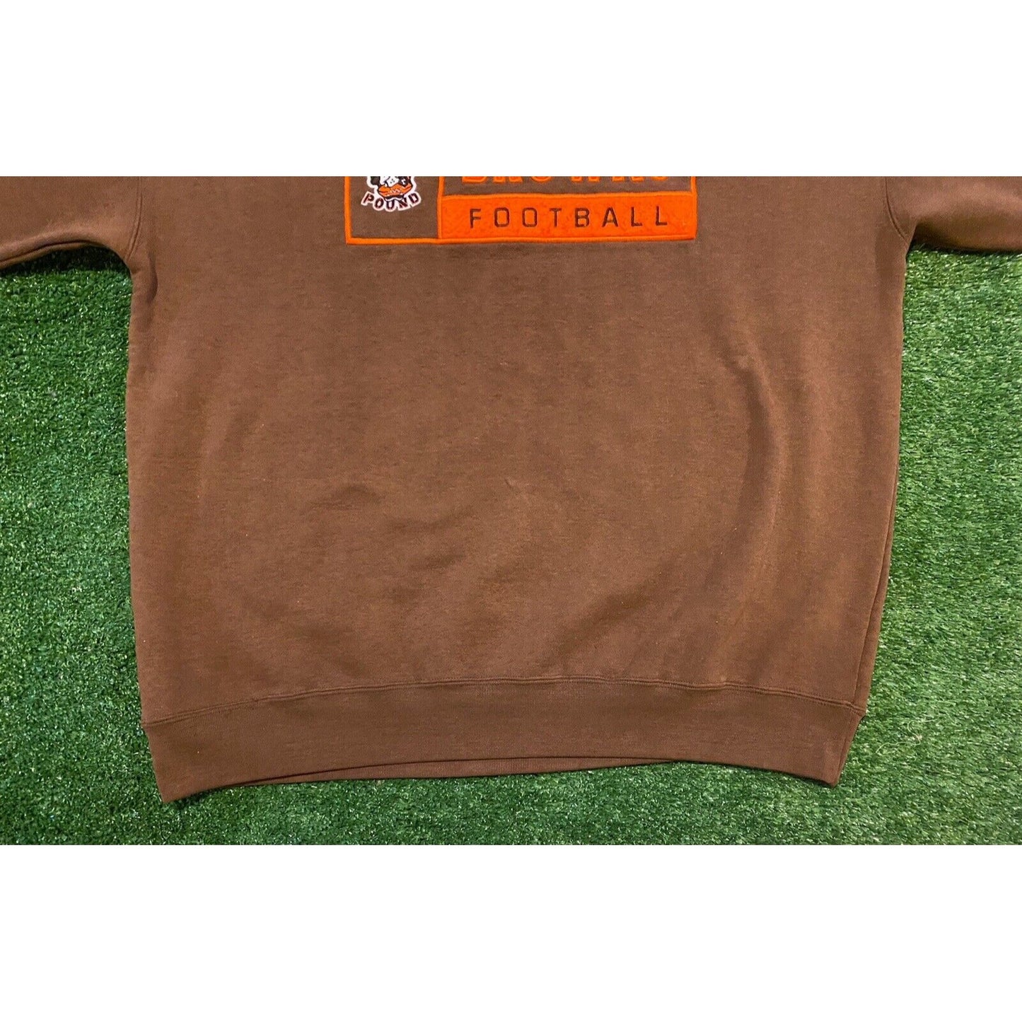 Mens Vintage 1990s Puma Cleveland Browns crewneck sweatshirt XL brown dawg pound