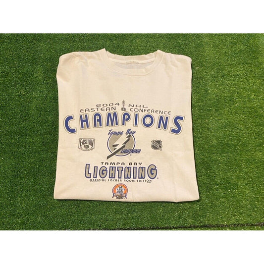 Vintage Tampa Bay Lightning shirt large mens white Y2K adult unisex playoffs