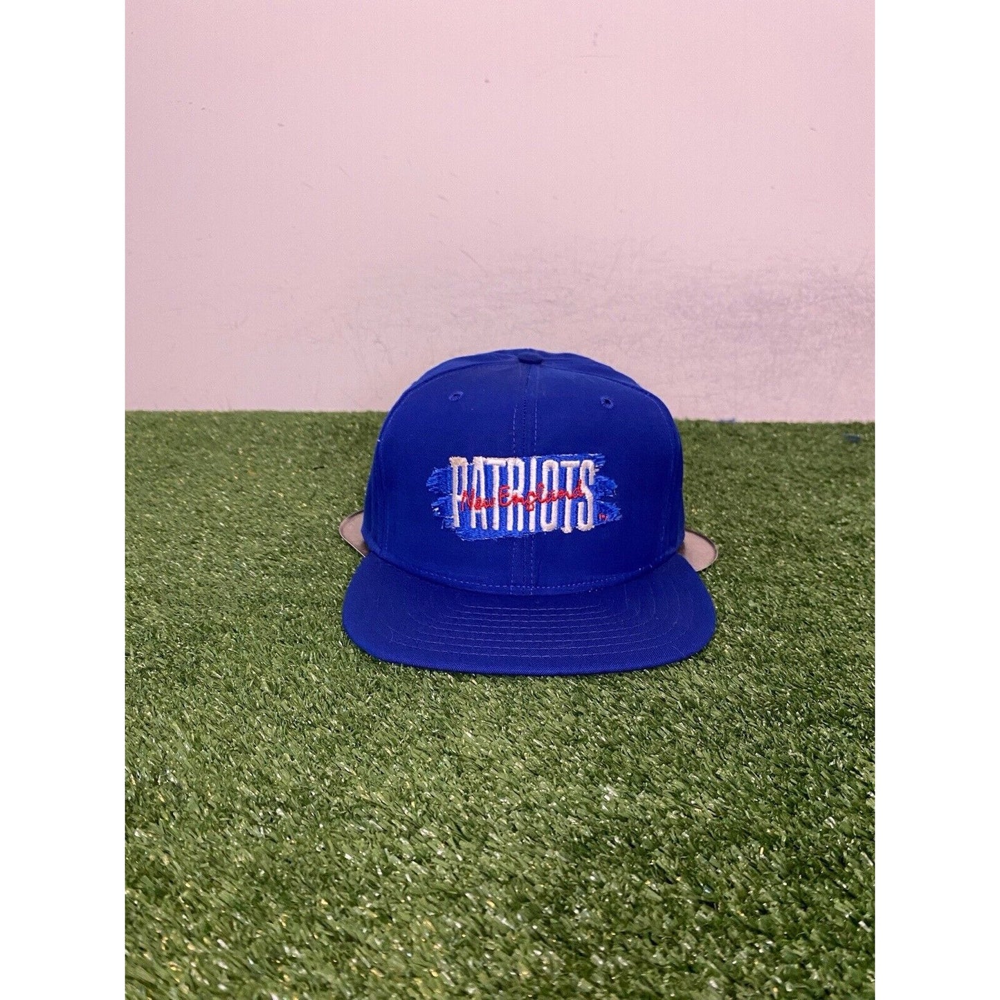 Vintage New England Patriots hat cap snap back blue new era football nfl mens