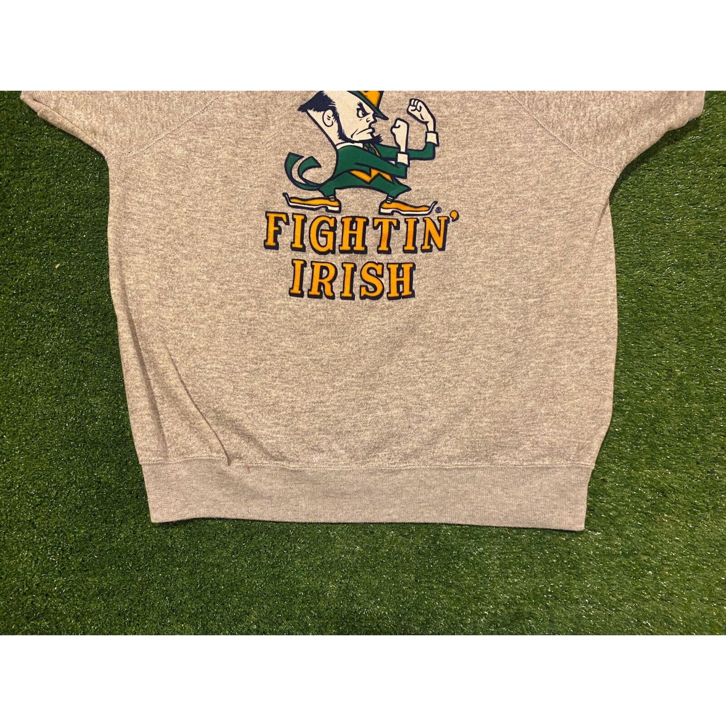 Vintage 1990s Champion Notre Dame Fighting Irish t-shirt small retro leprechaun