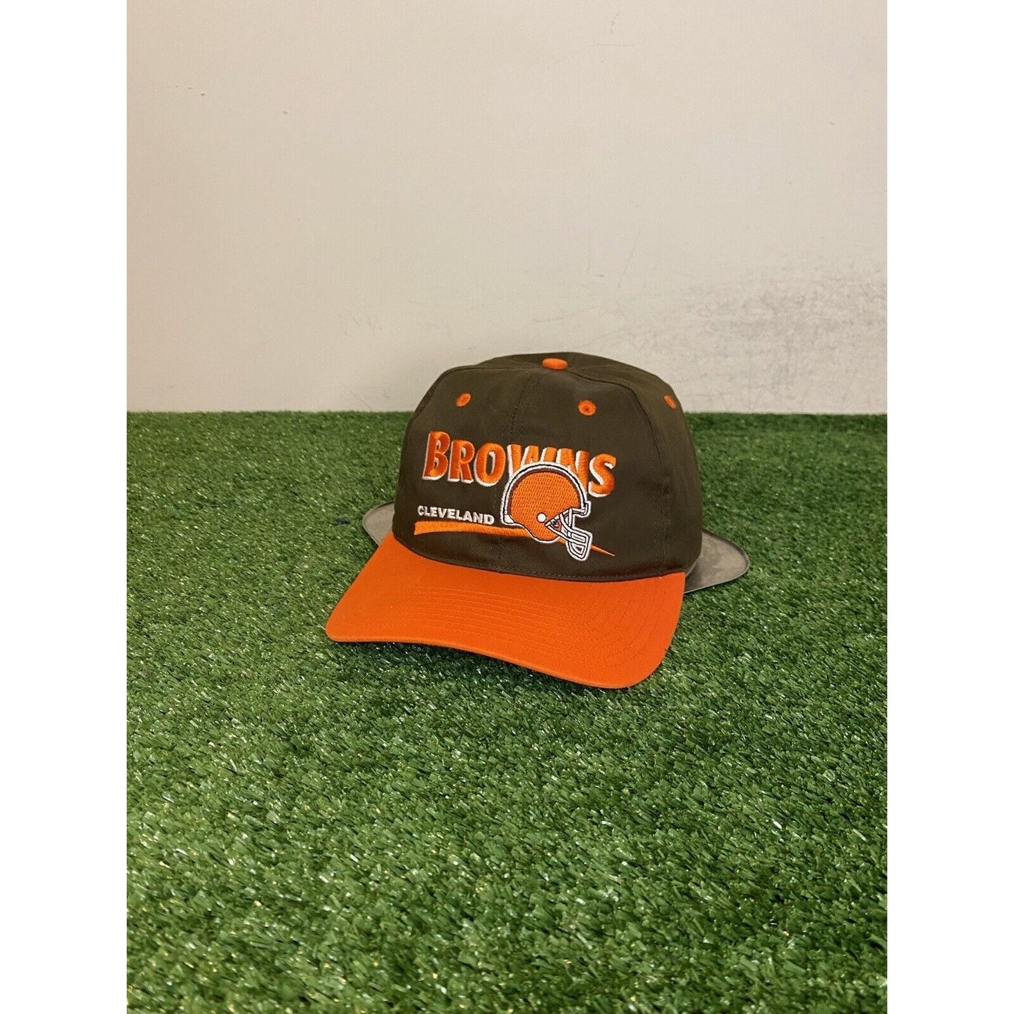 Vintage Cleveland Browns hat cap snap back orange brown split bar 90s mens retro