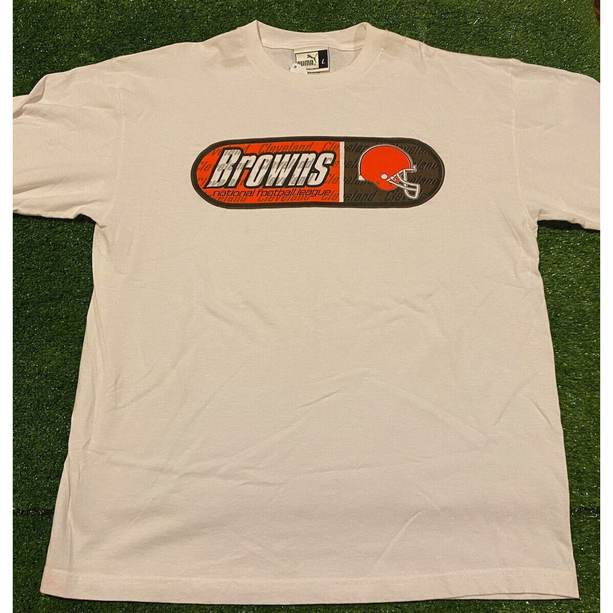 Vintage Y2K Puma Cleveland Browns helmet log long sleeve t-shirt white XL