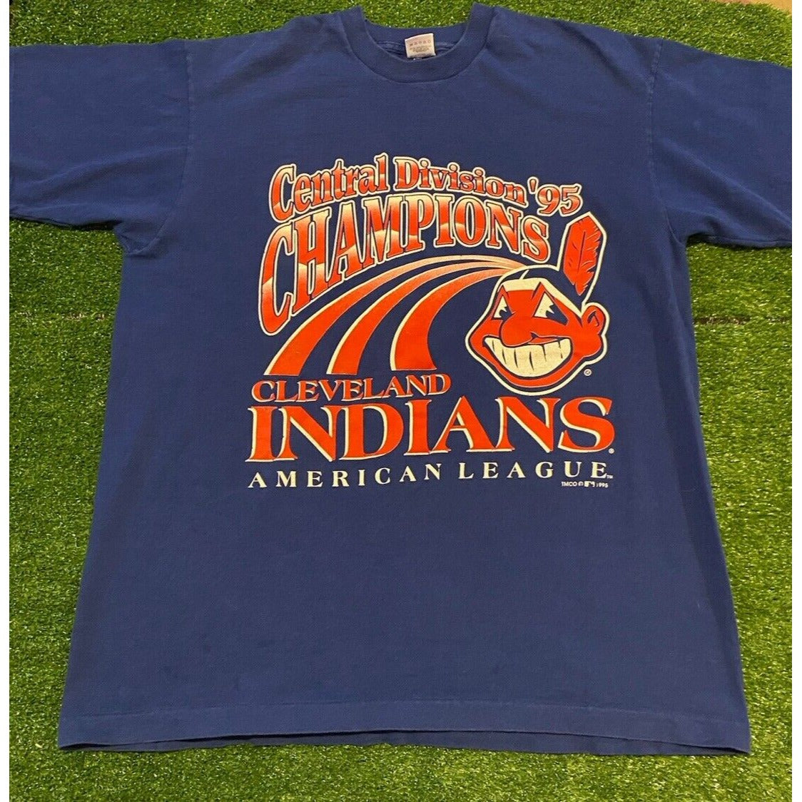 Vintage Cleveland Indians shirt mens extra large blue red chief wahoo playoffs