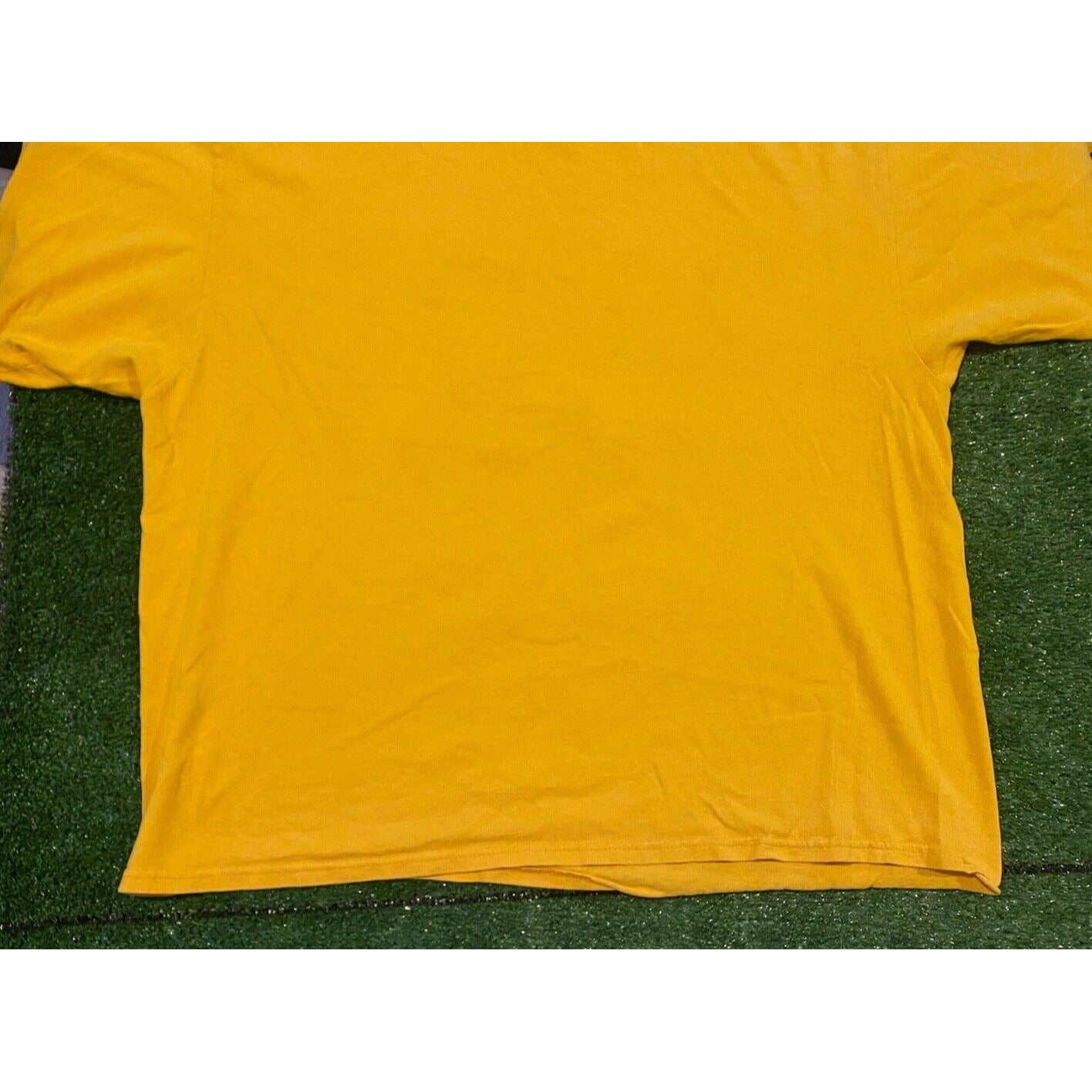 Vintage Michigan Wolverines shirt extra large Champion mens football yellow 90s