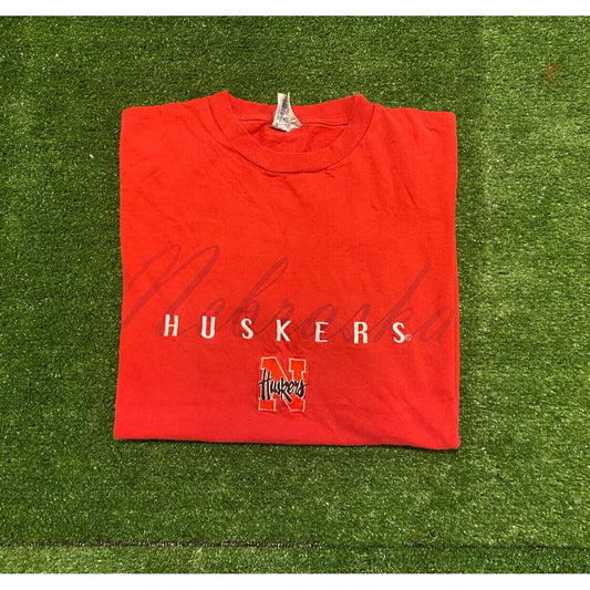 Vintage Tultex Nebraska Cornhuskters script embroidered t-shirt red large retro