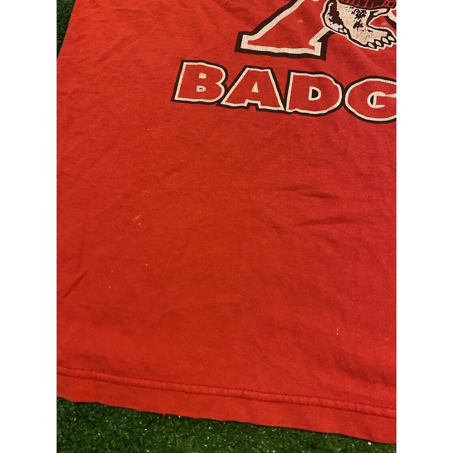 Vintage Discus Athletics Wisconsin Badgers athletics bucky t-shirt large red 90s