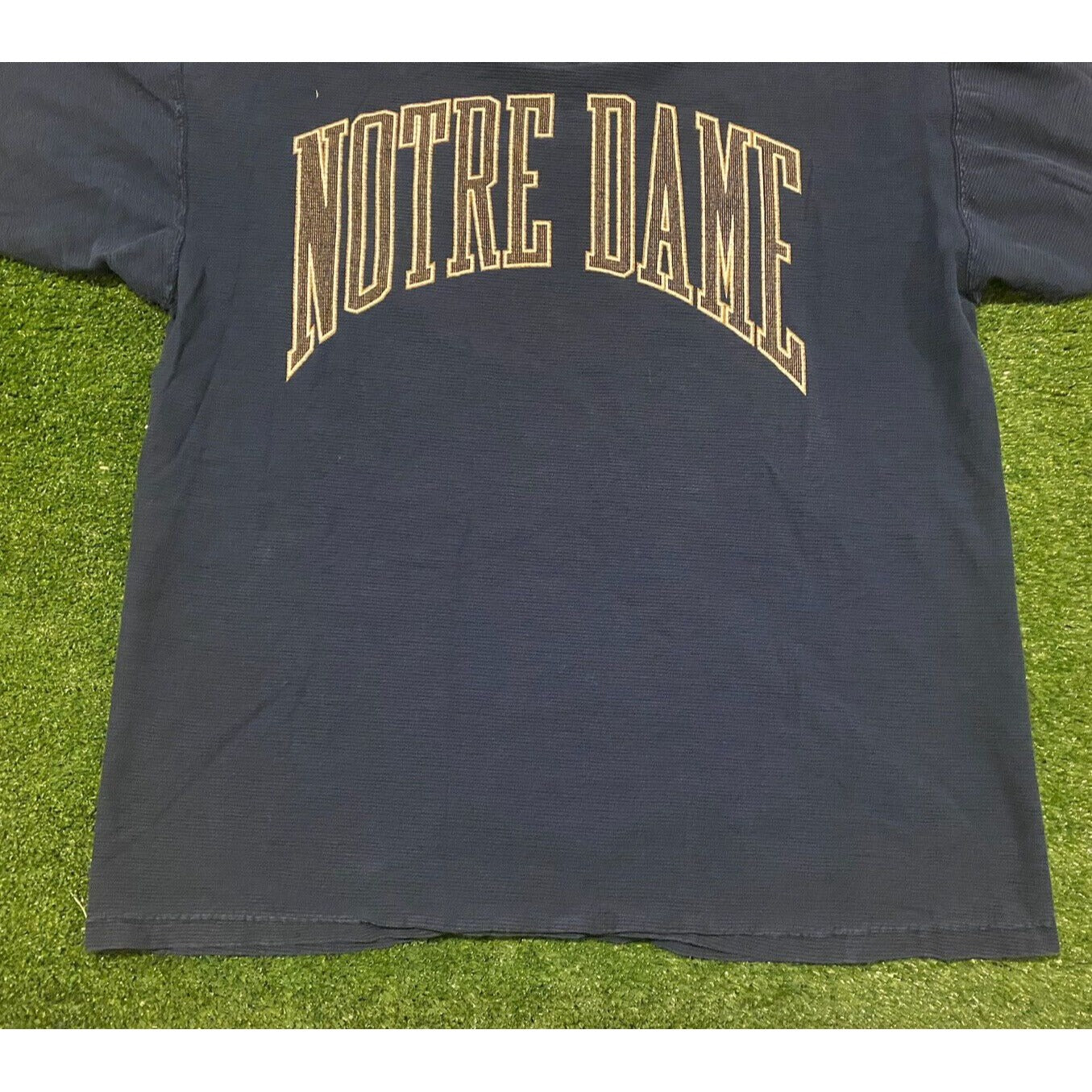 Vintage 1990s Galt Sand Notre Dame UND Fighting Irish arch t-shirt XL retro