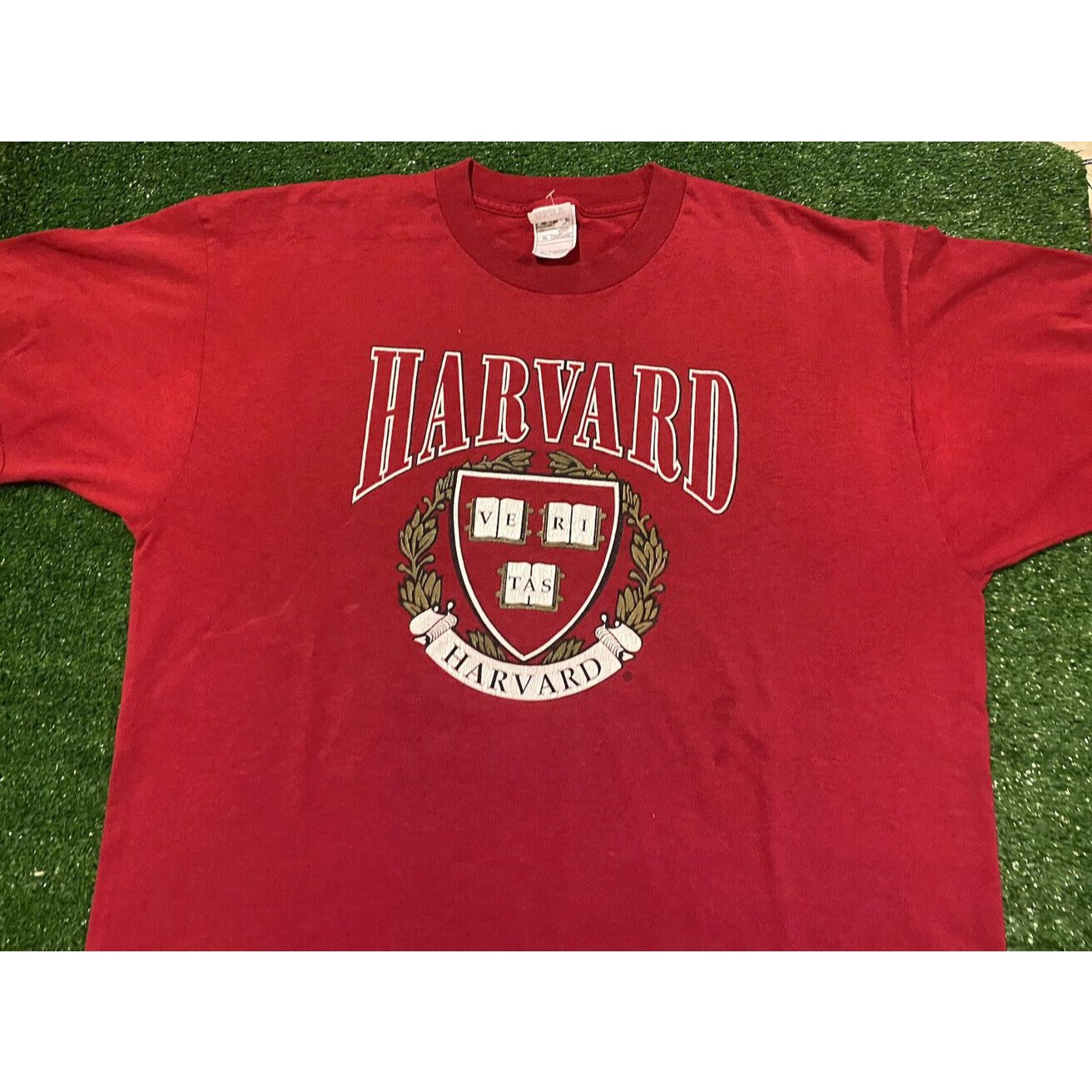 Vintage Harvard University Crimson arch College Seal t-shirt XL fruit of loom