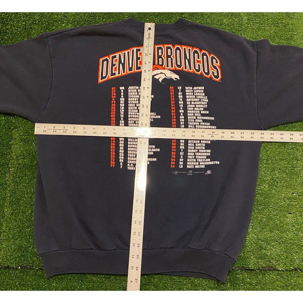 Vintage Lee Sport Denver Broncos 1998 Roster crewneck sweatshirt large