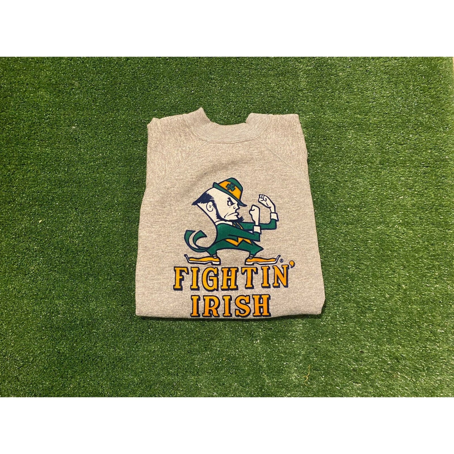 Vintage 1990s Champion Notre Dame Fighting Irish t-shirt small retro leprechaun