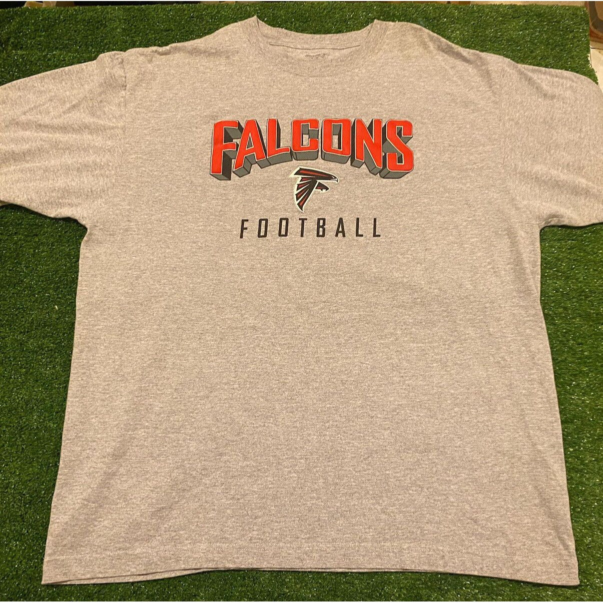 Retro Y2K Reebok Atlanta Falcons arch spell out shadow t-shirt XL NFL football