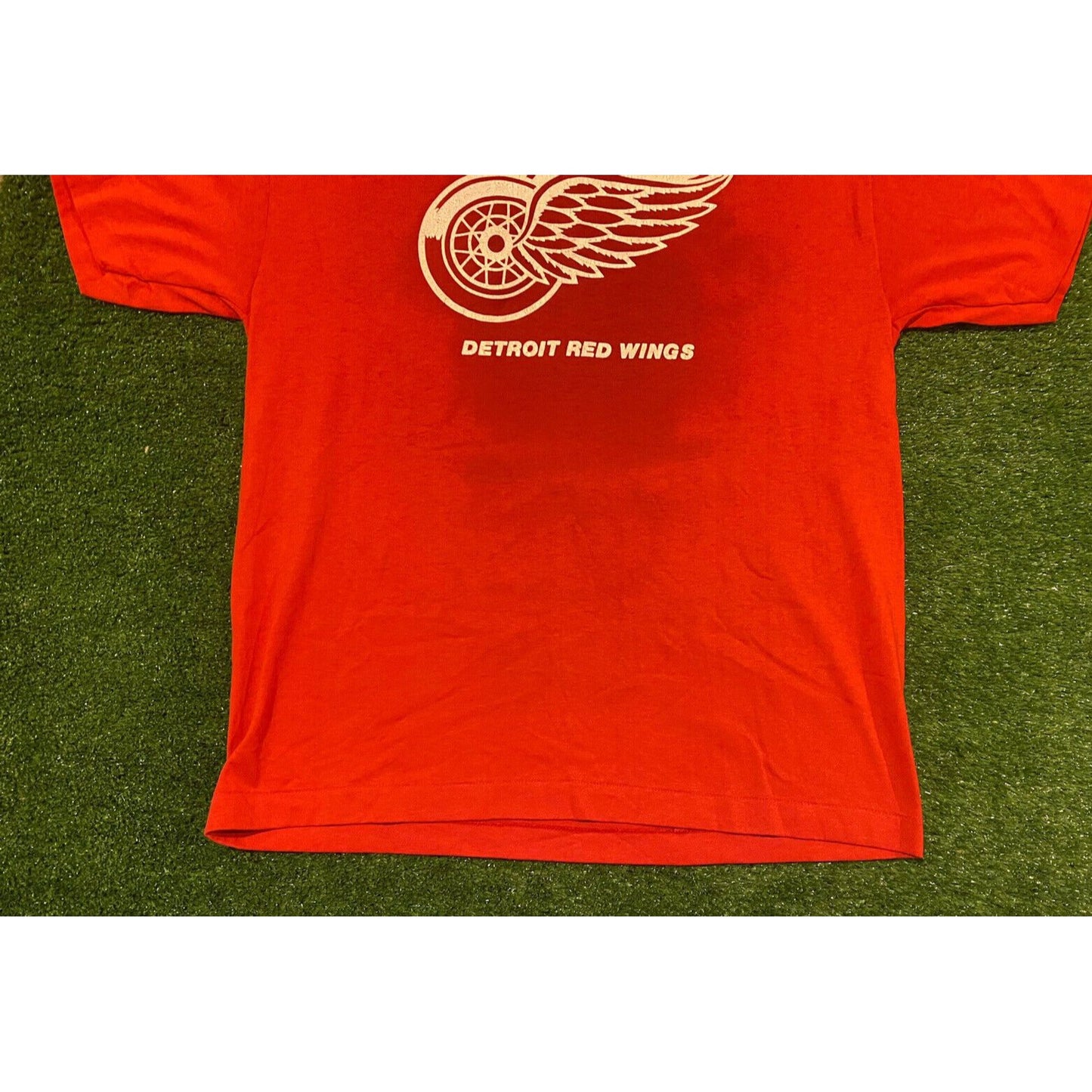 Vintage 1990s Tee Jays Detroit Red Wings hockey logo t-shirt large NHL Retro