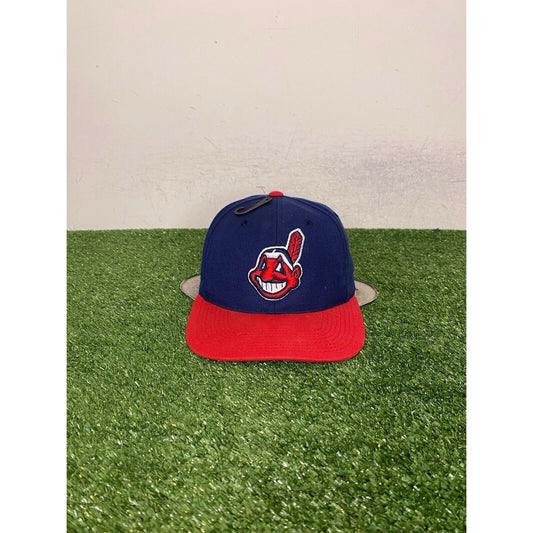 Vintage Cleveland Indians hat cap snap back blue red chief wahoo wool mens