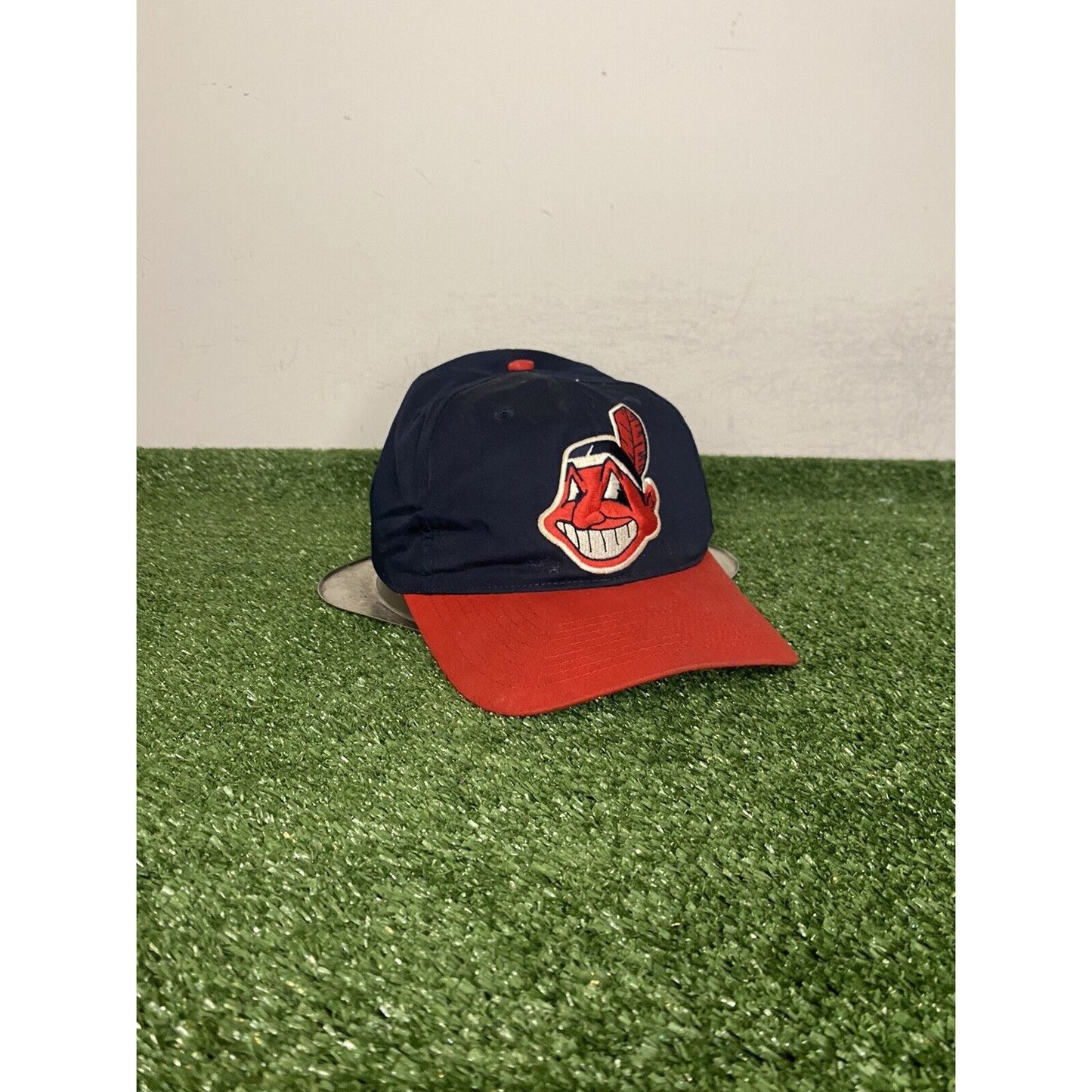 Vintage Cleveland Indians hat cap snap back chief wahoo 90s Twins Enterprise men