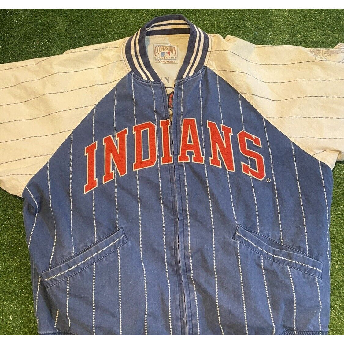 Vintage Cleveland Indians jacket mens medium blue white chief wahoo Mirage RK