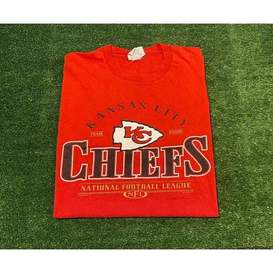 Vintage Kansas City Chiefs shirt large Taylor Swift mens red 1990s adult unisex