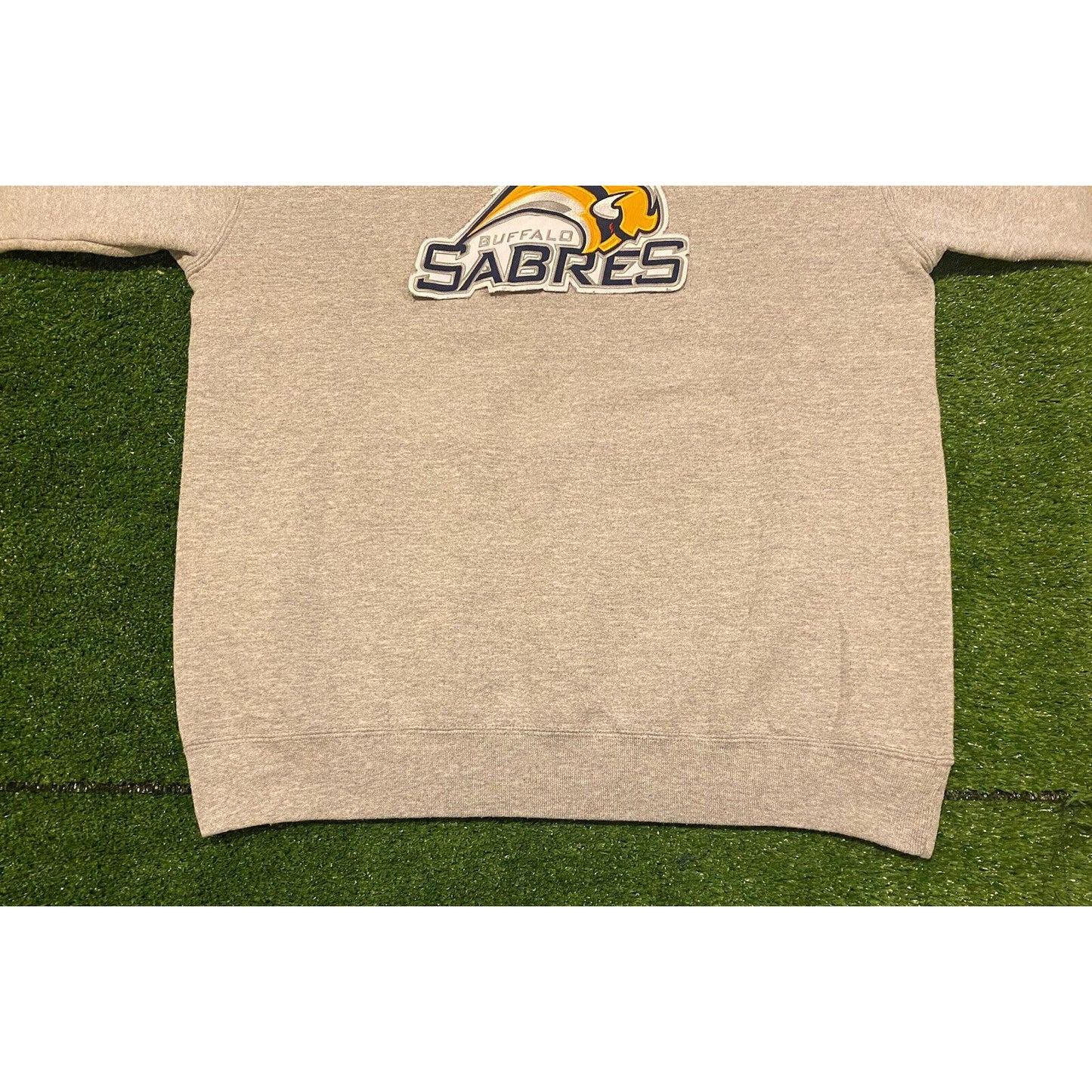 Vintage Y2K Lee Sport Buffalo Sabres large patch crewneck sweatshirt gray large