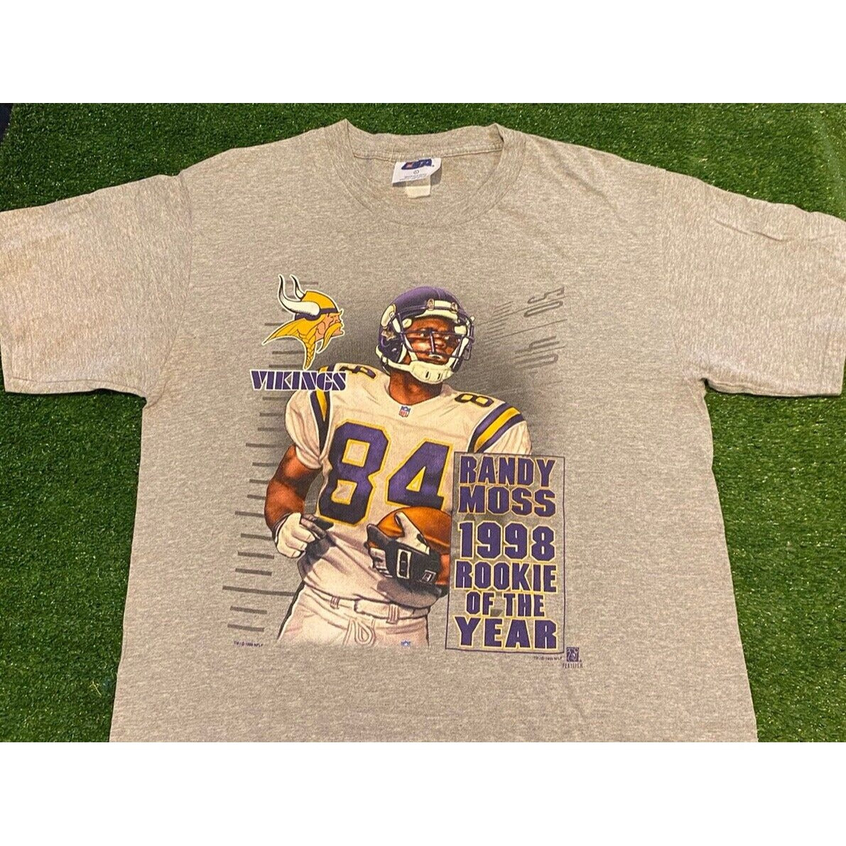 Vintage Minnesota Vikings shirt mens large gray Randy Moss short sleeve NFL 18